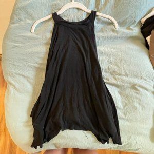 URBAN OUTFITTERS KIMCHI BLUE | Black high neck flowy tank